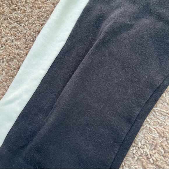 Under Armour Jogger Sweatpants - Picture 11 of 12